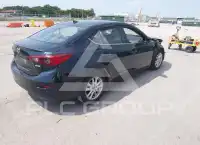 2015 Mazda 3 фото