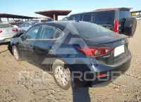2015 Mazda 3 photo