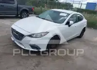 2015 Mazda 3 photo