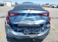 2015 Mazda 3 фото