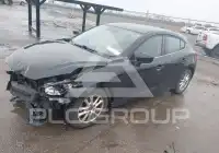2015 Mazda 3 фото