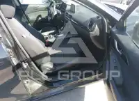 2015 Mazda 3 фото