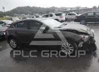 2015 Mazda 3 фото