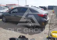 2015 Mazda 3 photo