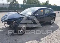 2015 Mazda 3 photo