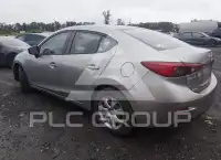 2015 Mazda 3 фото
