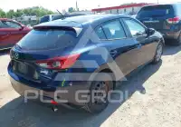 2015 Mazda 3 photo