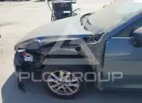 2015 Mazda 3 photo