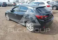 2015 Mazda 3 photo