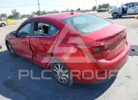 2015 Mazda 3 фото