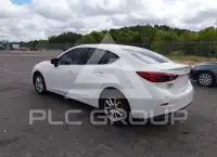 2015 Mazda 3 photo