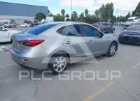 2015 Mazda 3 фото