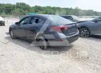 2015 Mazda 3 photo