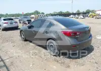 2015 Mazda 3 фото