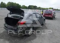 2015 Mazda 3 фото