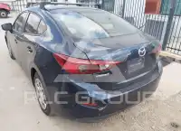 2015 Mazda 3 фото