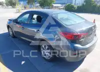 2015 Mazda 3 photo