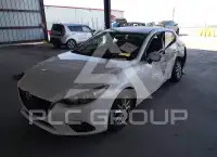 2015 Mazda 3 фото