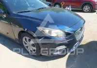 2015 Mazda 3 photo