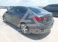 2015 Mazda 3 фото