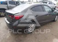 2015 Mazda 3 фото