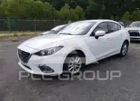 2015 Mazda 3 photo