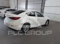 2015 Mazda 3 фото