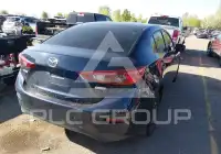 2015 Mazda 3 фото