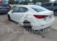 2015 Mazda 3 photo