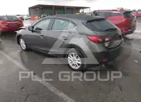 2015 Mazda 3 фото