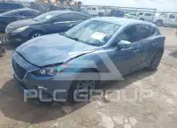 2015 Mazda 3 фото