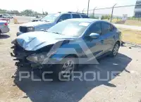 2015 Mazda 3 фото
