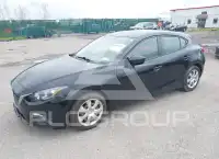 2015 Mazda 3 photo