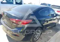 2015 Mazda 3 фото