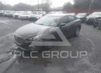2015 Mazda 3 фото
