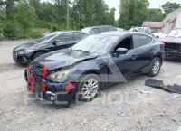 2015 Mazda 3 photo