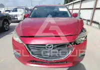 2015 Mazda 3 photo