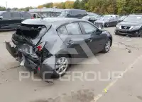 2015 Mazda 3 photo