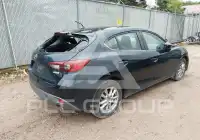 2015 Mazda 3 photo