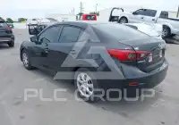 2015 Mazda 3 photo