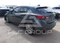 2015 Mazda 3 photo