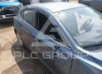 2015 Mazda 3 фото
