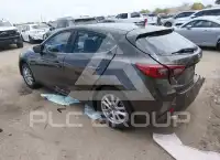 2015 Mazda 3 фото