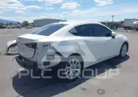 2015 Mazda 3 фото