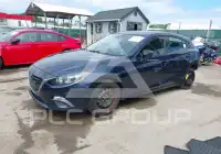 2015 Mazda 3 фото