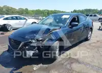 2015 Mazda 3 фото