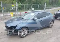 2015 Mazda 3 фото