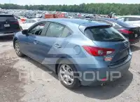 2015 Mazda 3 photo