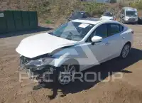 2015 Mazda 3 фото