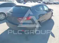 2015 Mazda 3 фото